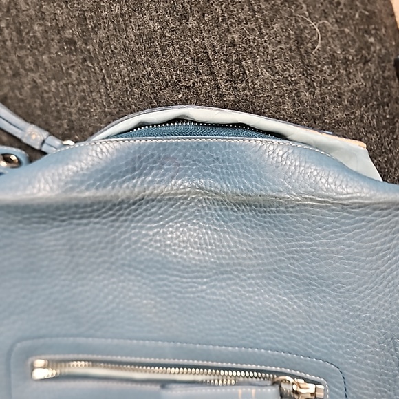 VINTAGE Coach Legacy Pebbled Leather Tassel crossbody - cornflower blue - Picture 16 of 16